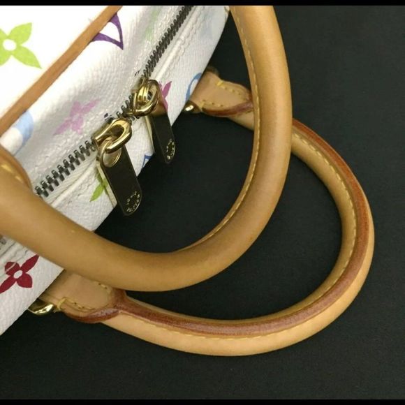 Louis Vuitton bag - Picture 12 of 15